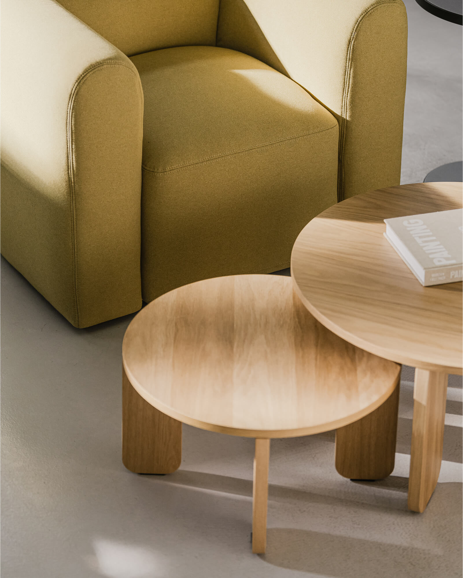 Kuvu Coffee Table - large