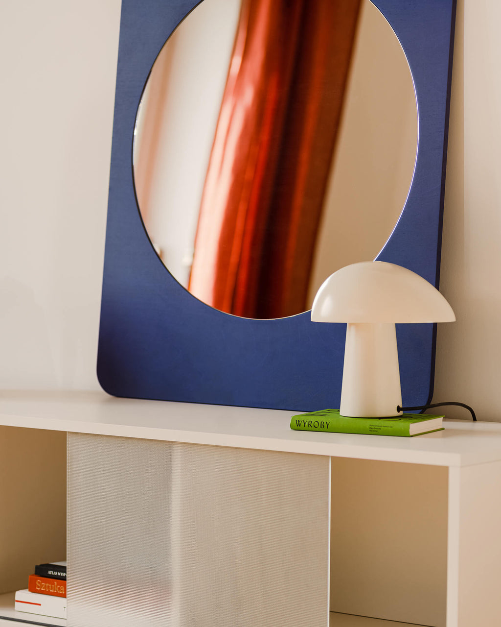 Aku Mirror