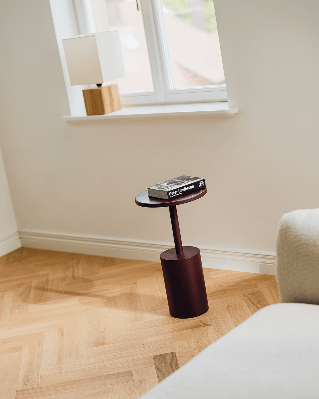 Ardo Side Table