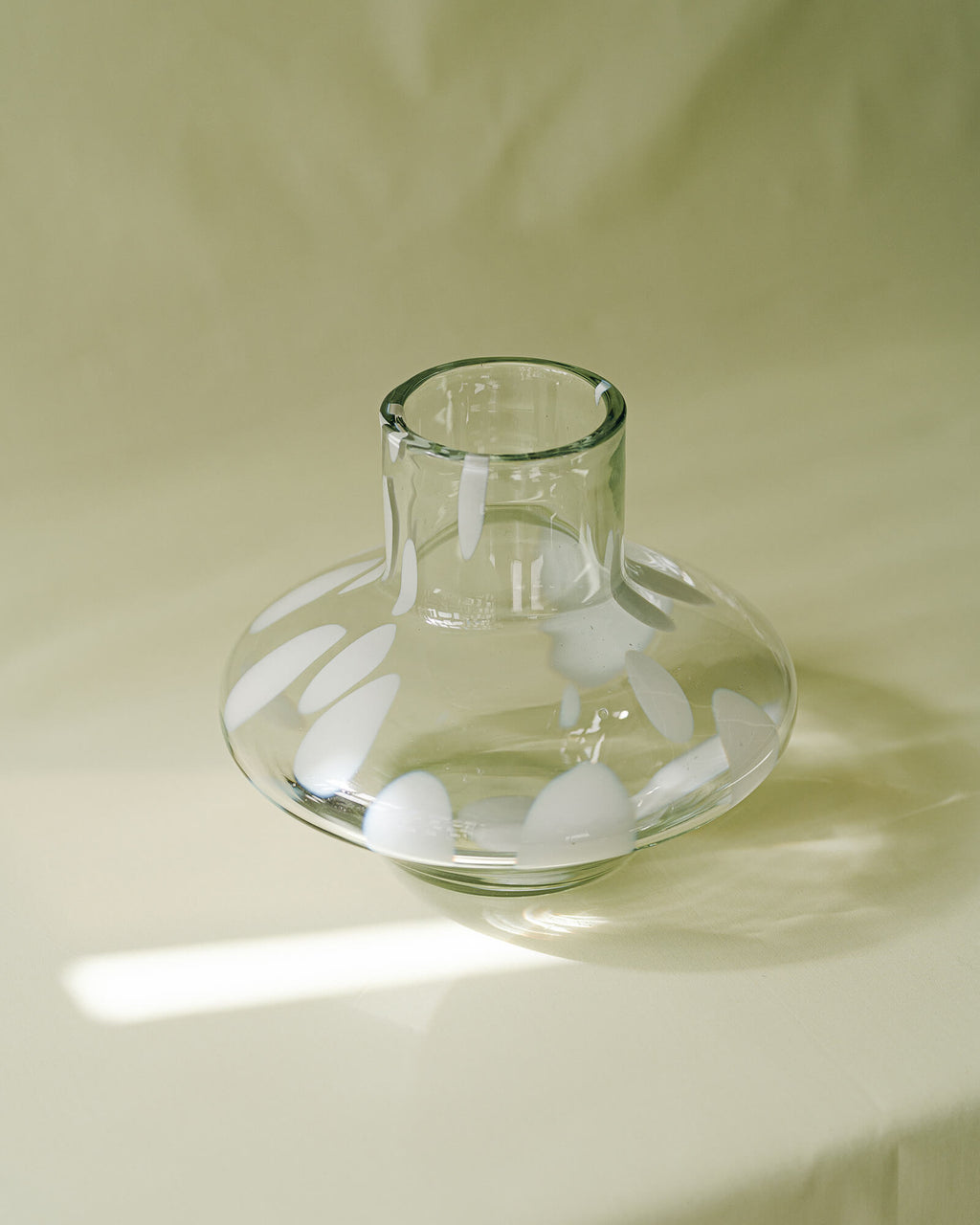 Dam Vase