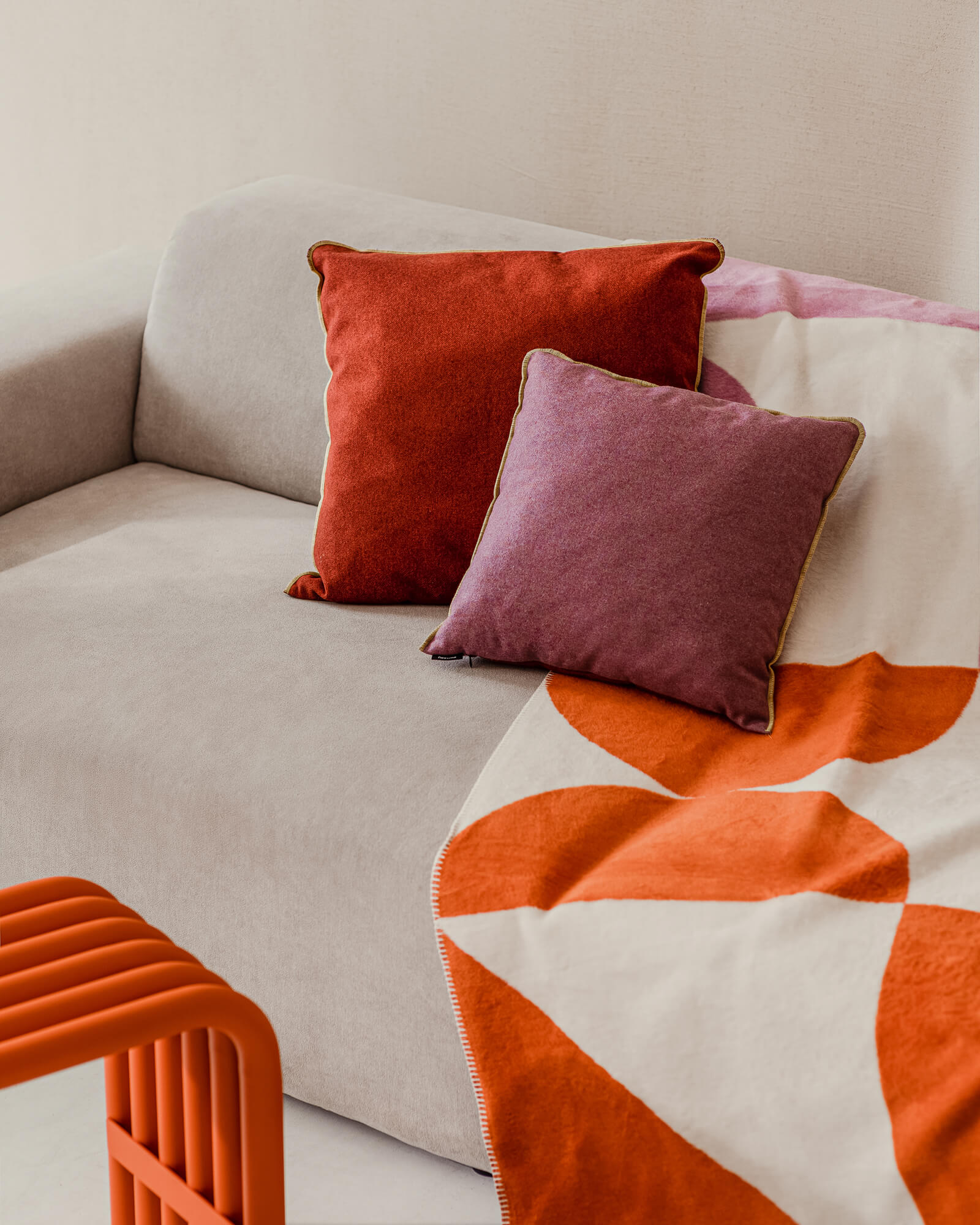 Dvu Cushion Cover - 40 x 40 cm
