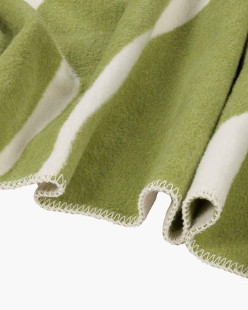 Felu Throw