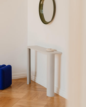 Fli Console Table