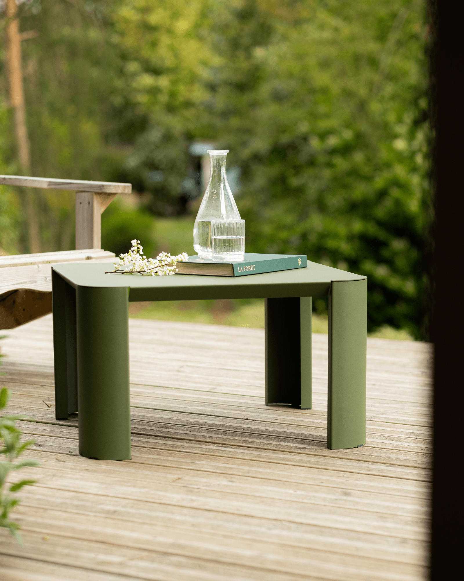 Fli Outdoor Coffee Table