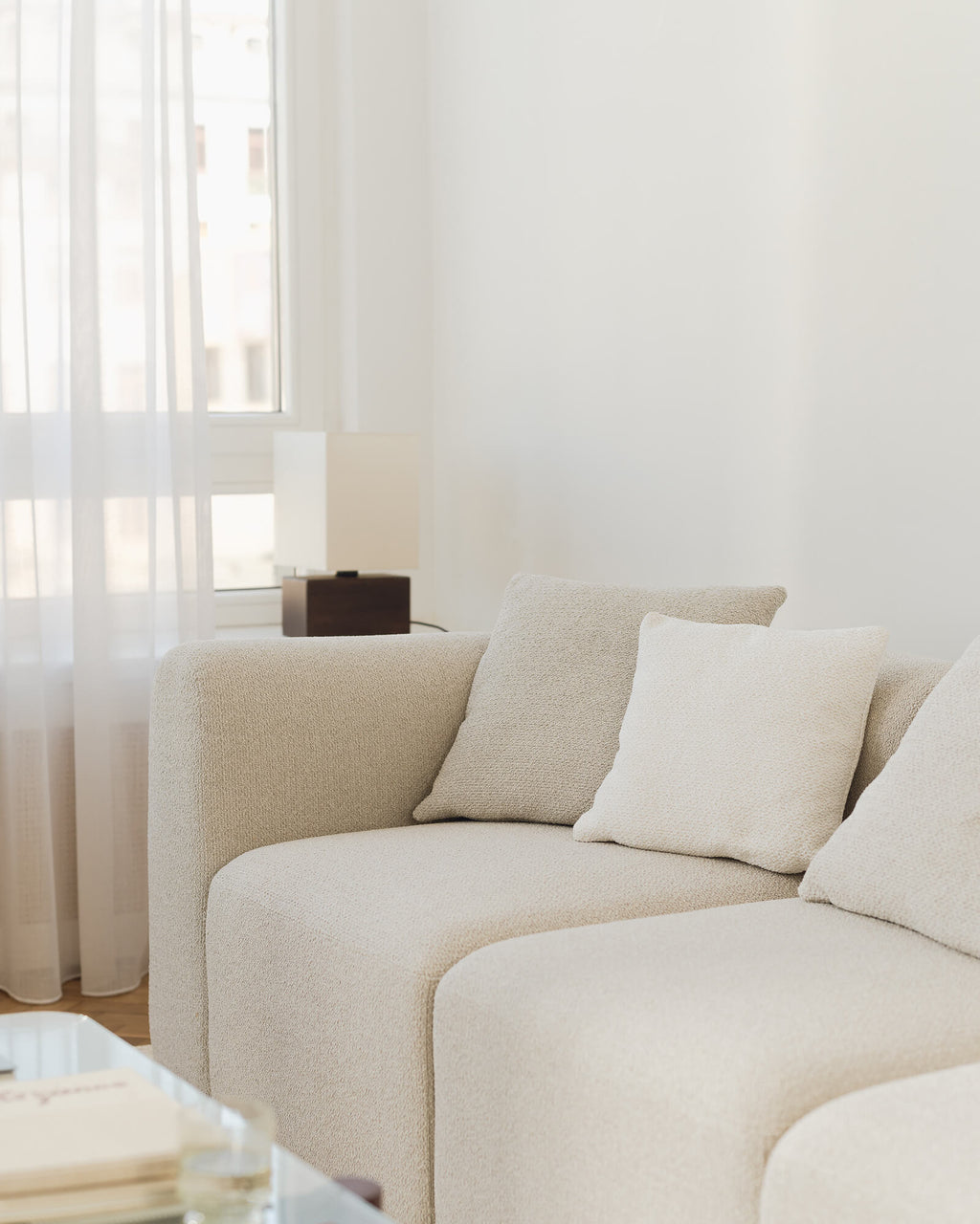 Flom Sofa 2-seater