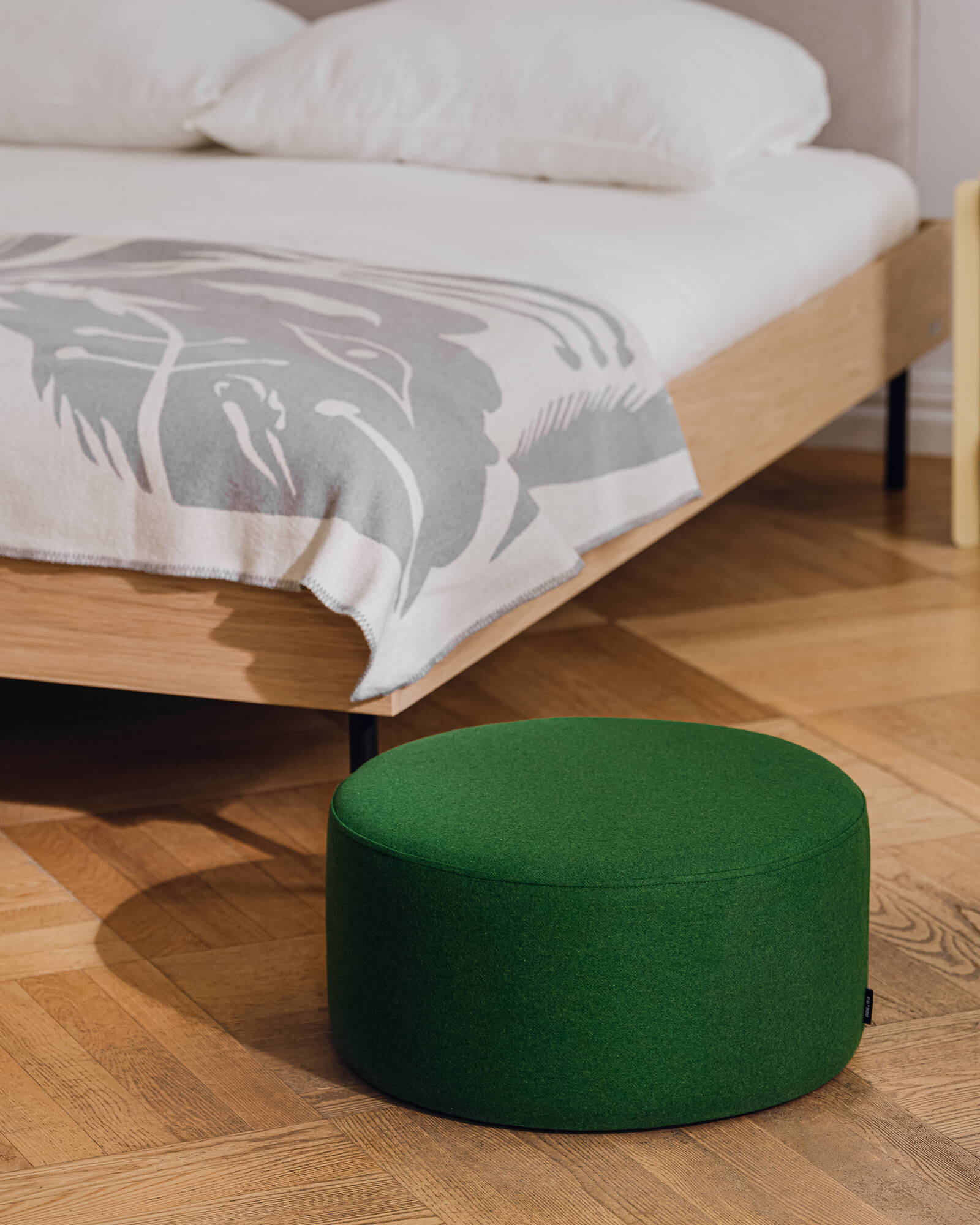 Folk Pouf - wide