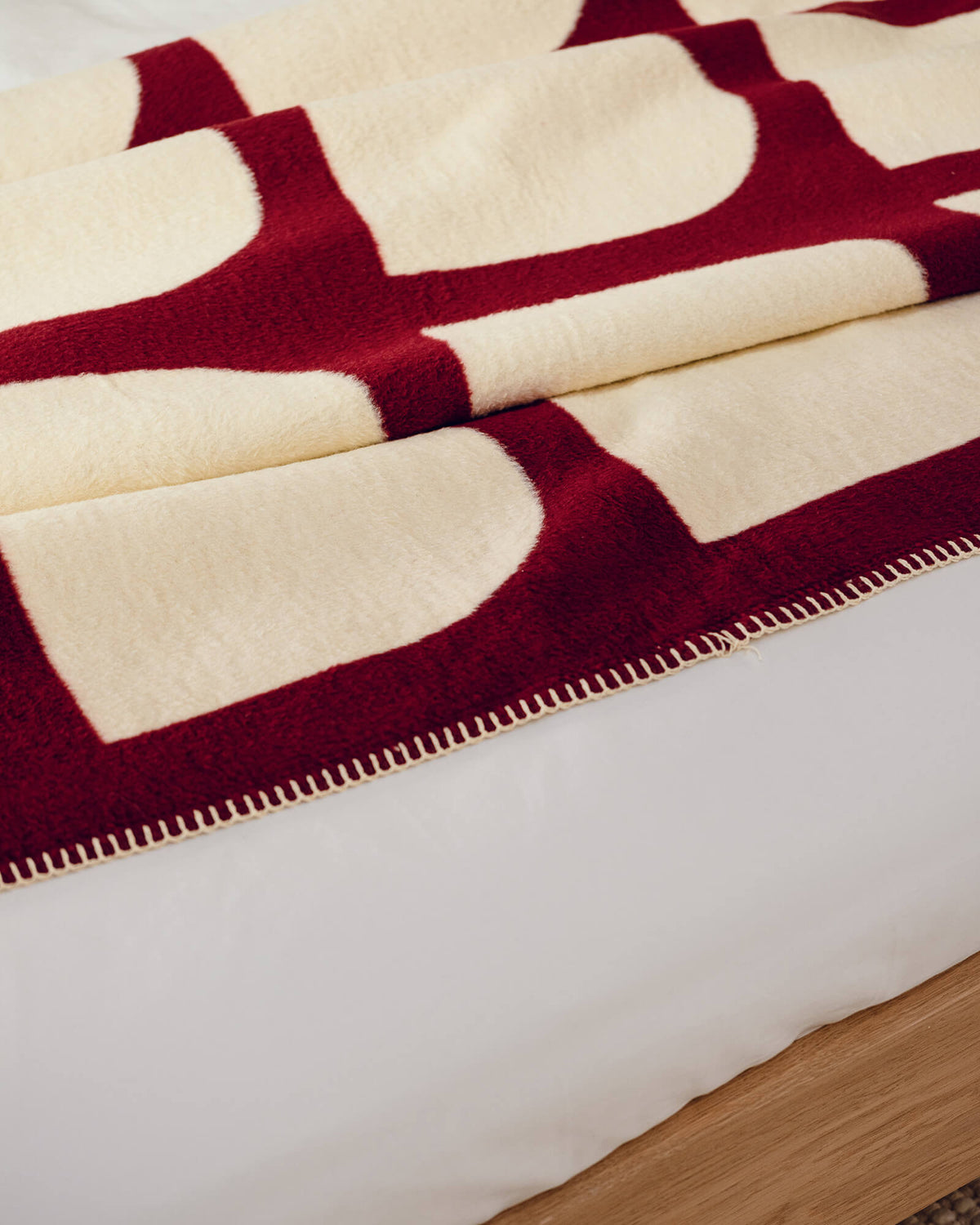 Gilli Throw