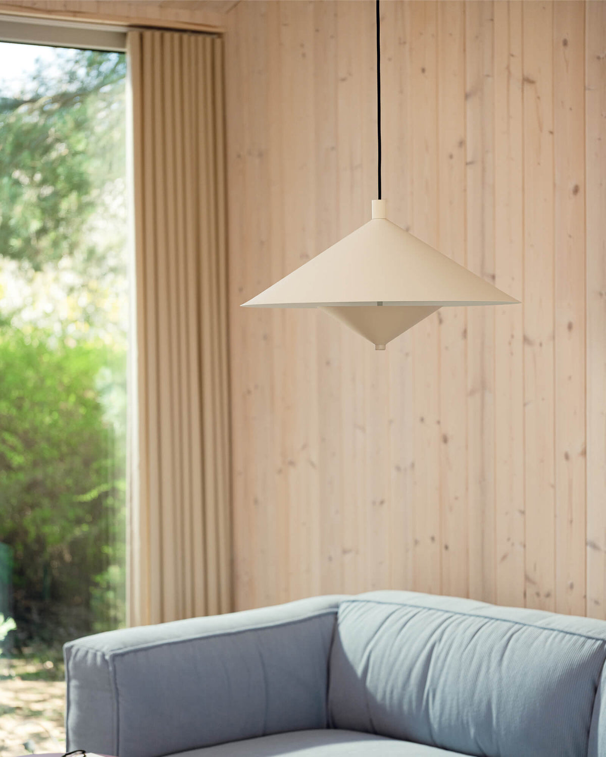Kon Pendant Lamp