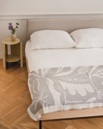 Lino Throw