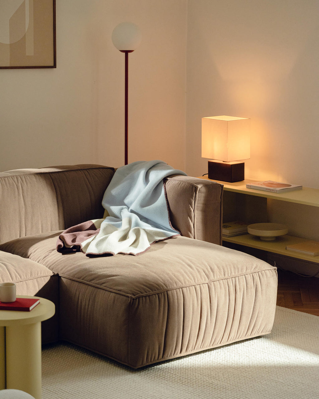 Lobi Sofa 4-seater