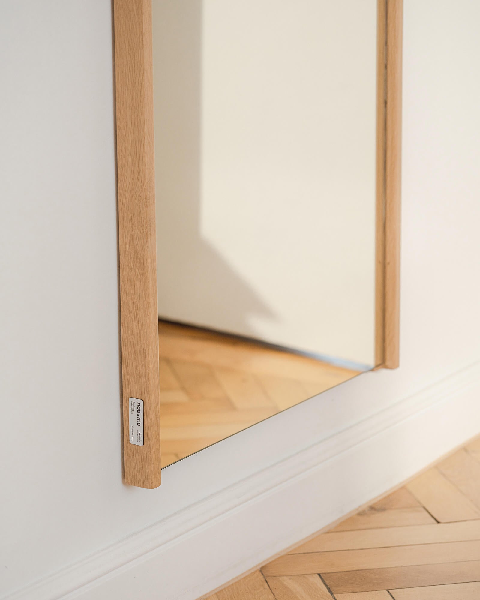 Lun Wall Mirror - large