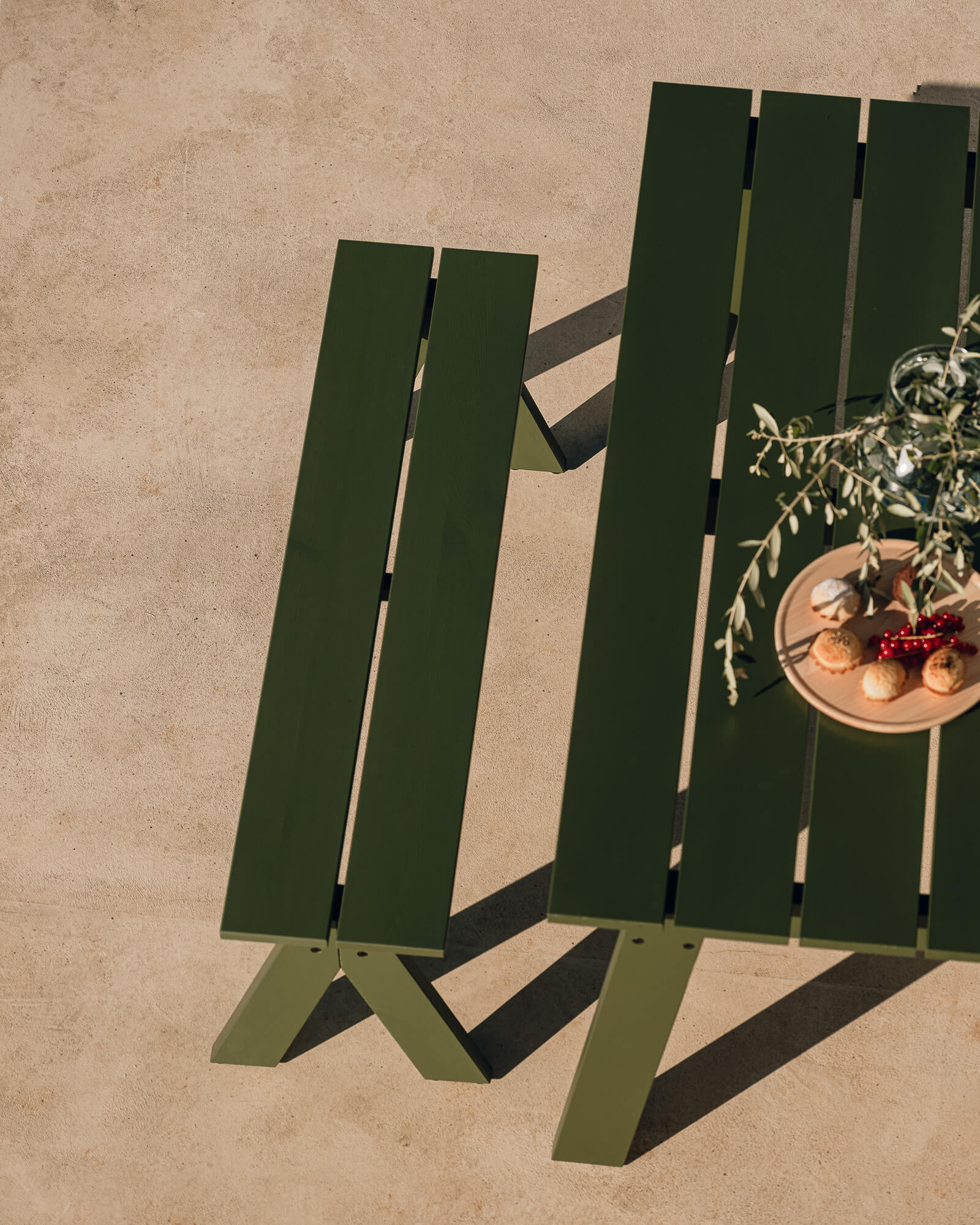 Navo Bench