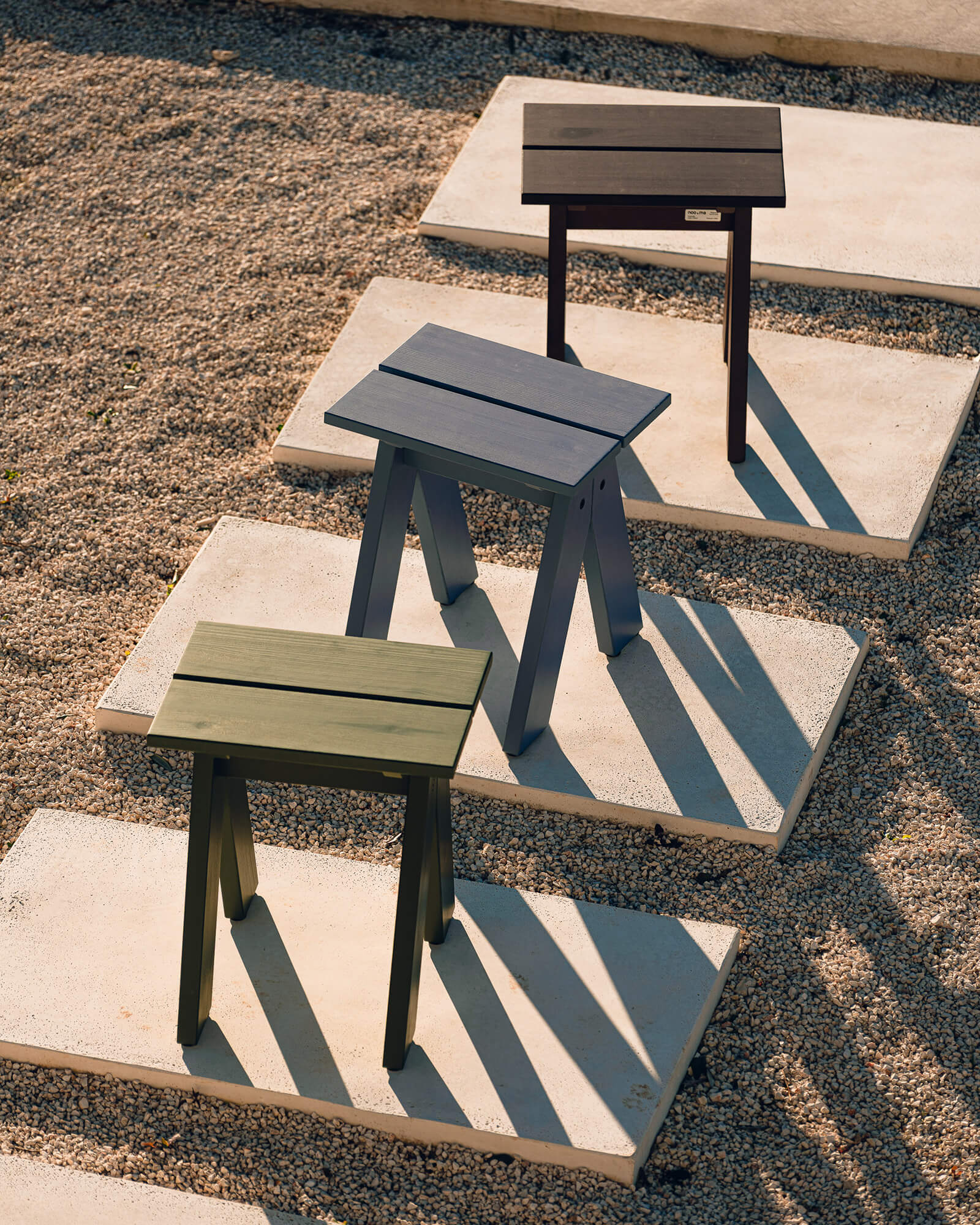 Navo Stool