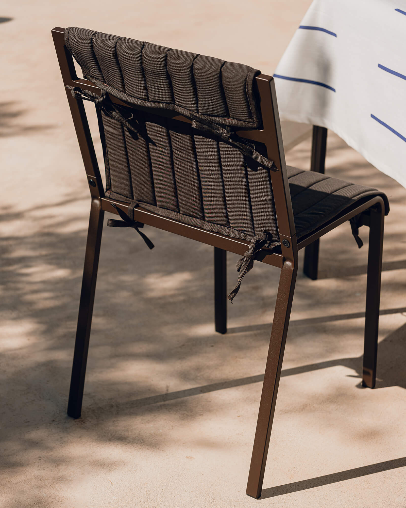Oto Chair