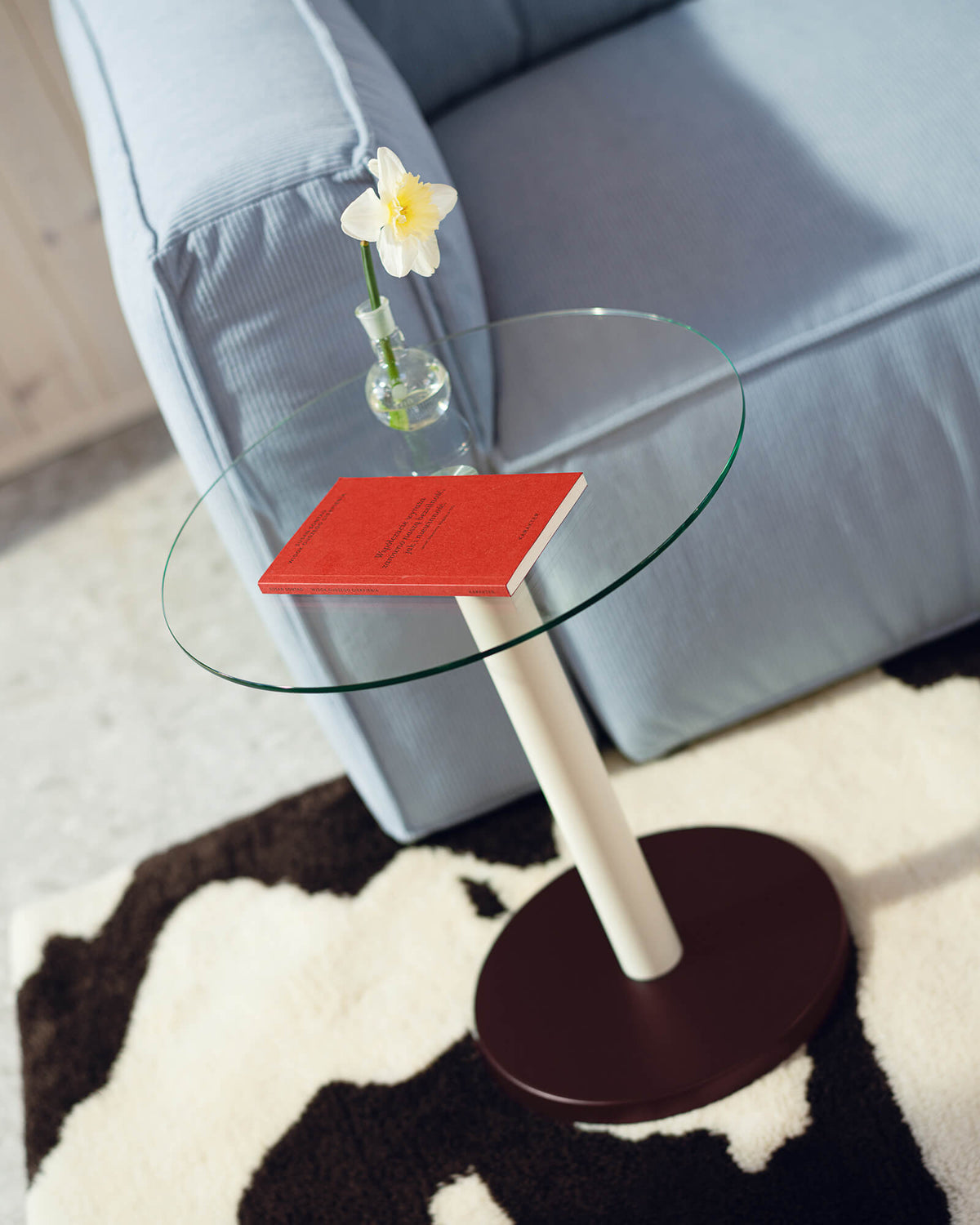 Pavi Side Table