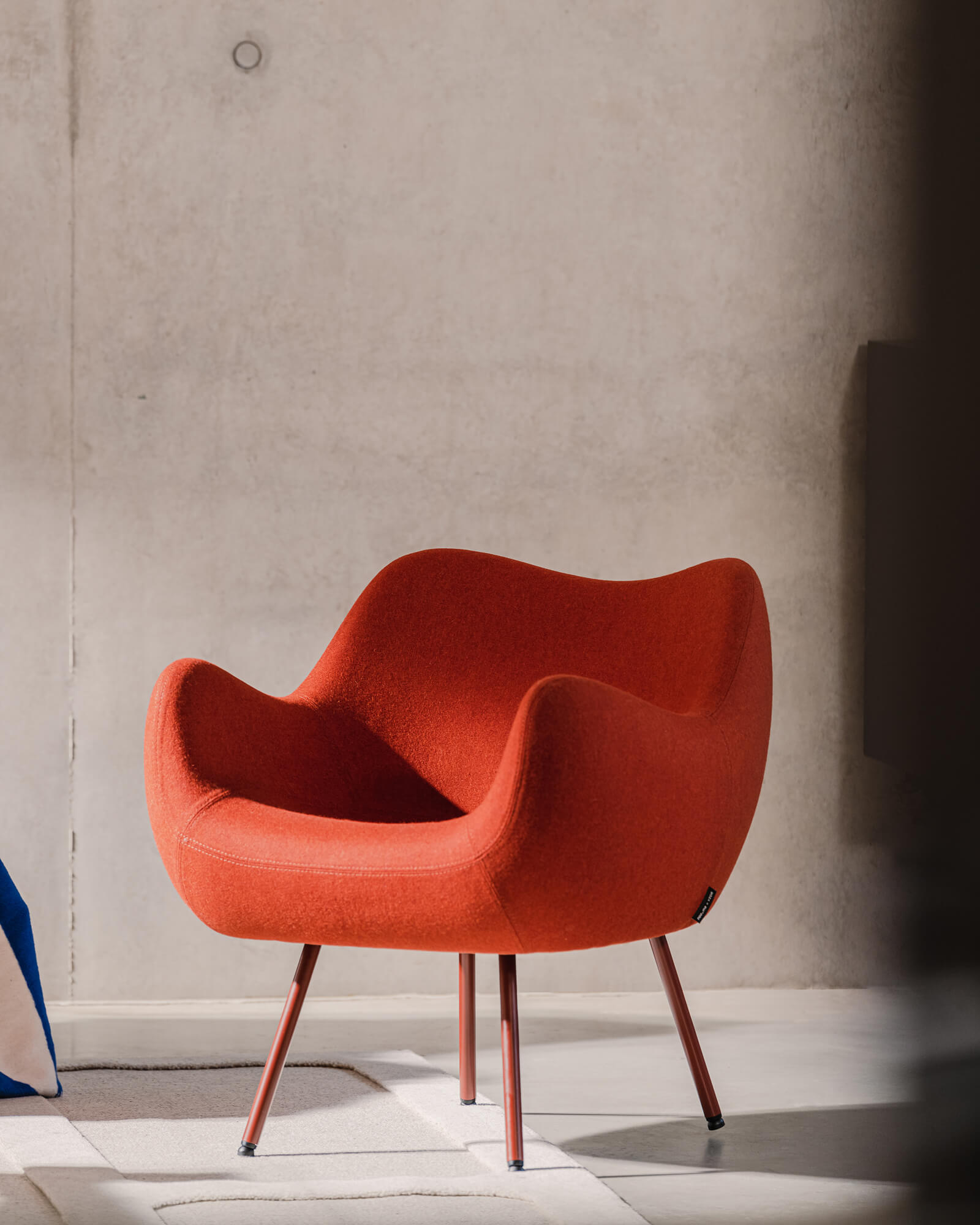 RM58 Armchair
