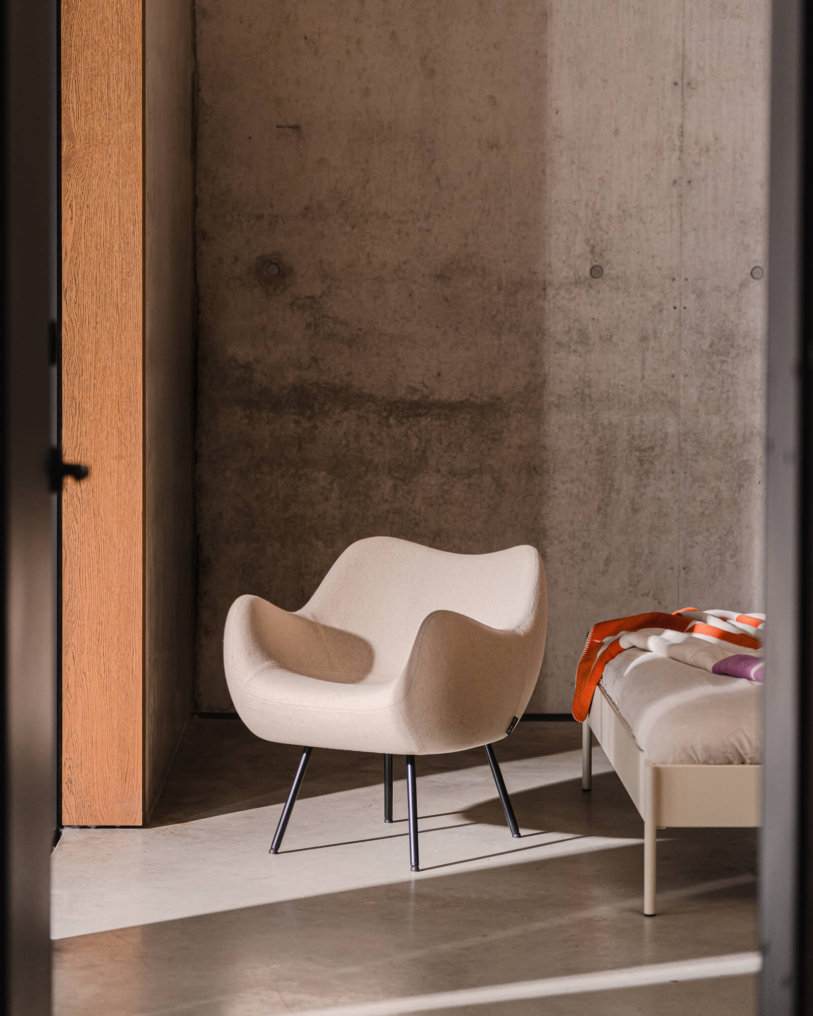 RM58 Armchair