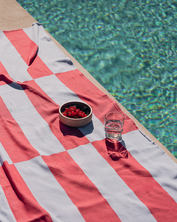 Su Beach Towel