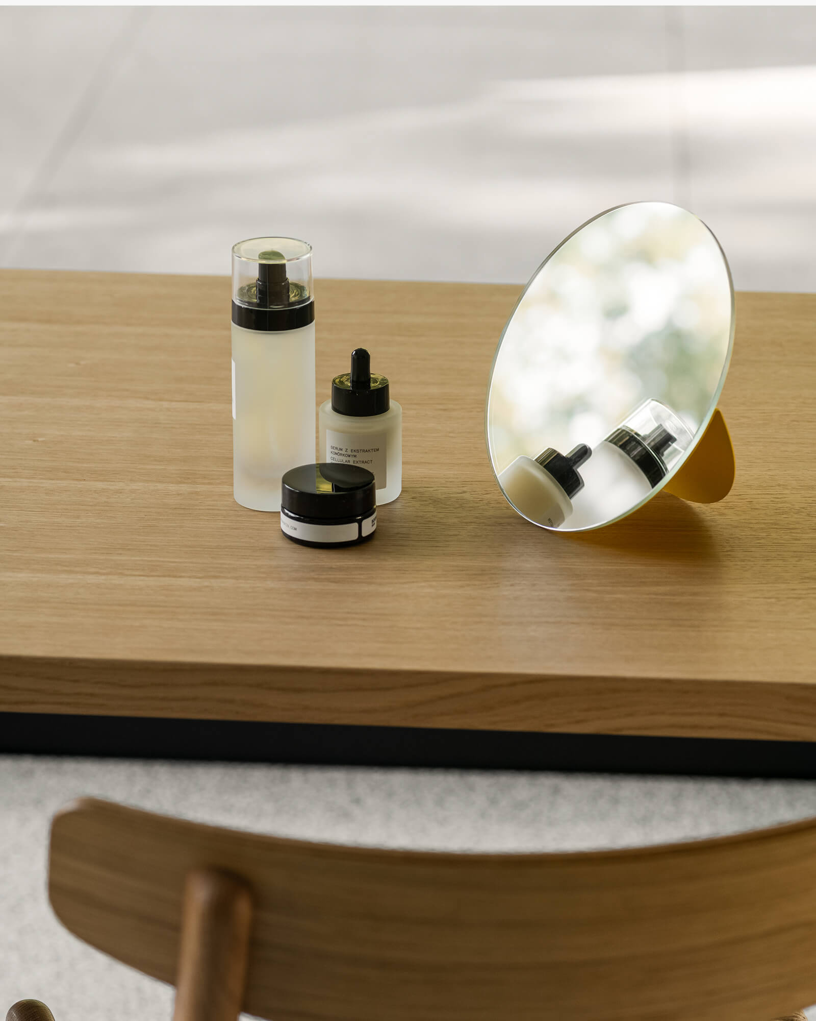 Tako Table Mirror