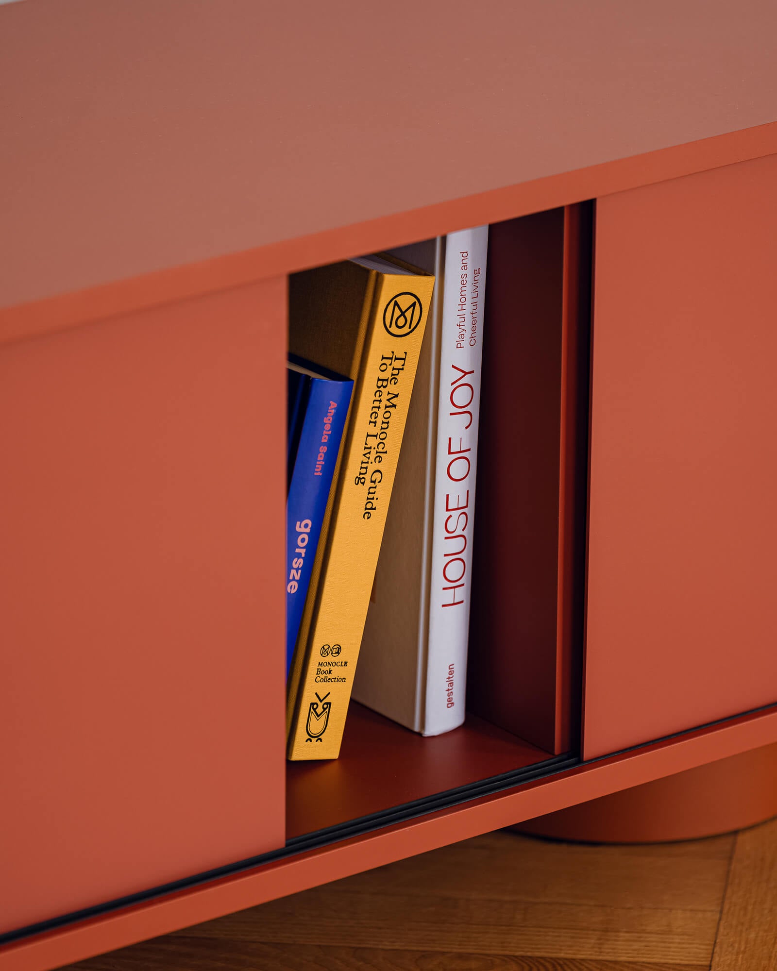 Taro TV Stand