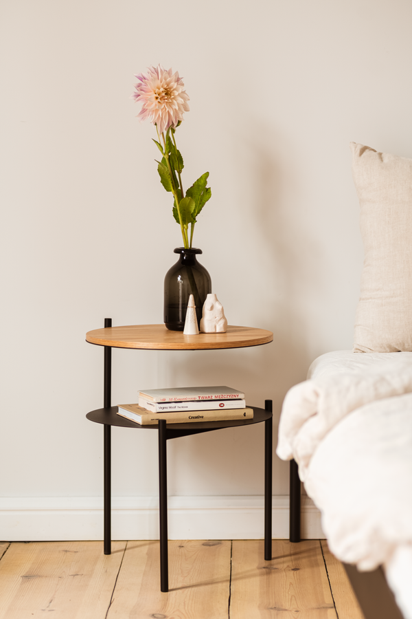 Living room side tables | black, round, for the sofa - noo.ma