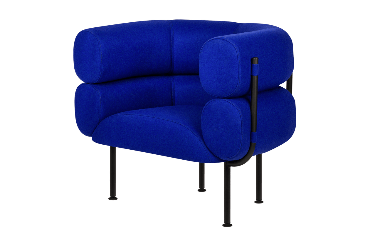 Ubi Armchair modern comfy blue living room armchair noo.ma